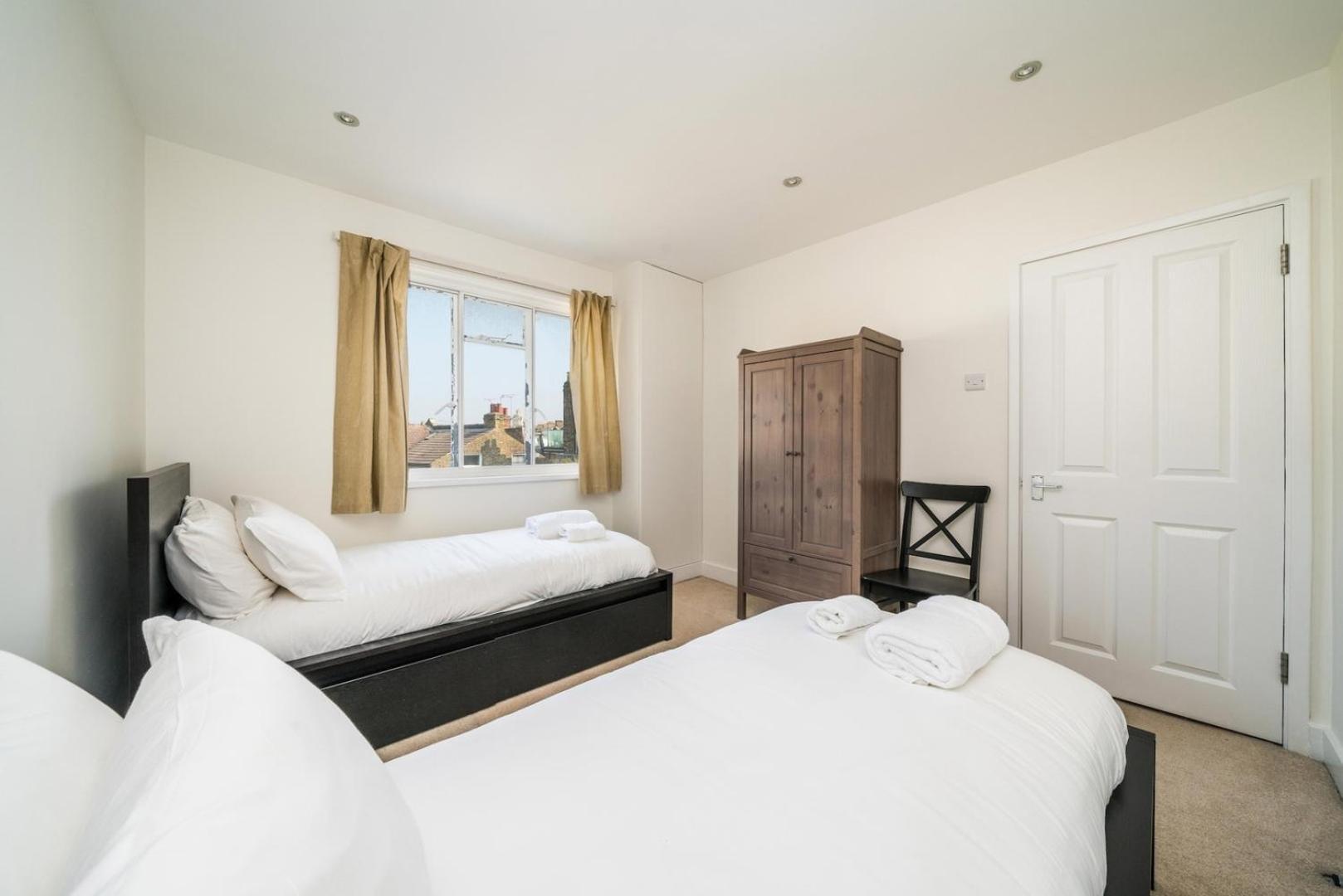 New 2Bd Flat Heart Of Battersea - Close To Station Londres Exterior foto